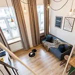 Urban Apartments- Stylish & Elegant In The Heart Of - Zlota דירה *